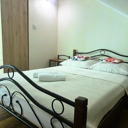 ベッド・アンド・ブレックファスト Pod Orlem 3*